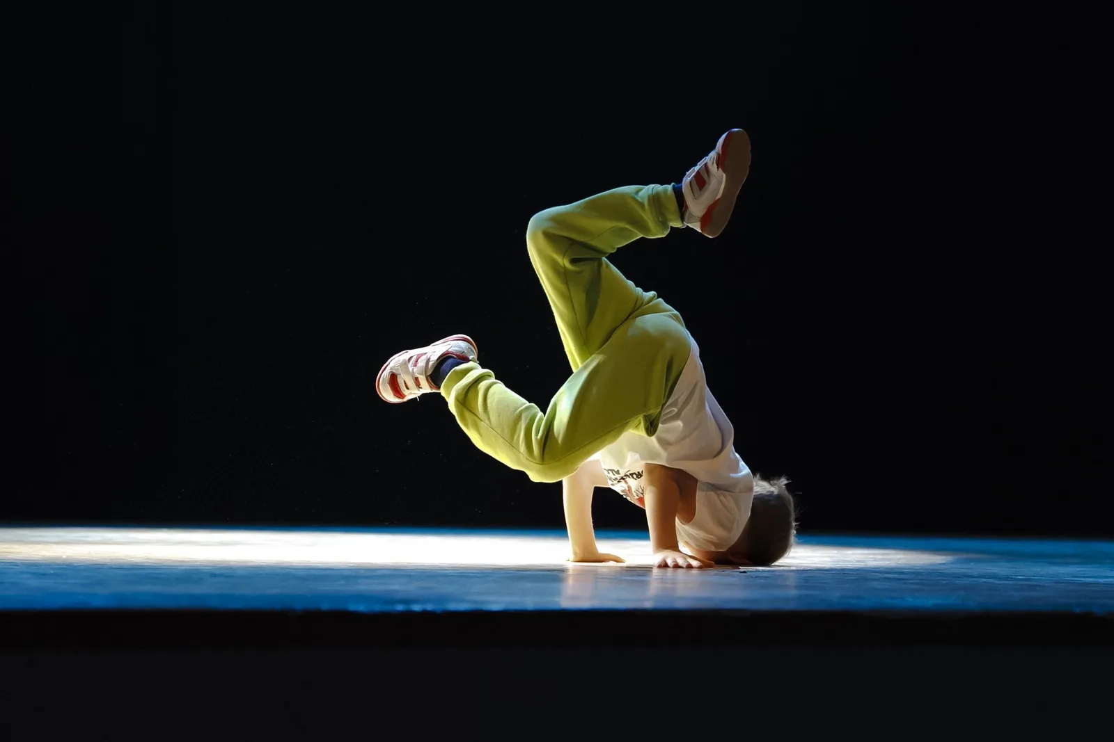 Spice dance studio - plesi – naslovna fotografija